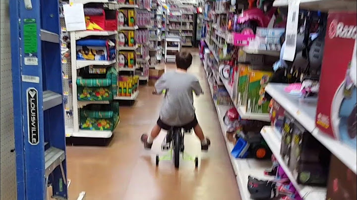Kid Temper Tantrum At Back To School Sale At Walmart