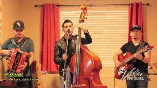 Video thumbnail of "Carlos Holguin feat. Los Hijos de Garcia - Dos Vicios (Cover)"