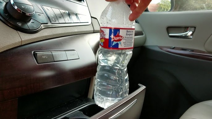 Firefighters warn leaving bottled water in your car could start a fire