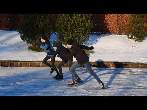 Schaatsen bij Russcher, IJsvereniging en gracht Rouveen