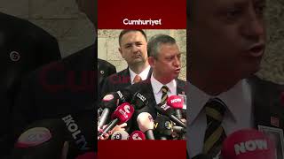 Özgür Özelden Erdoğana Çağrı Serin Salonlardan Çıkmaya Davet Ediyorum