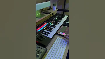 Take On Me A Ha Synth Cover Novation Launchkey Logic Pro X 