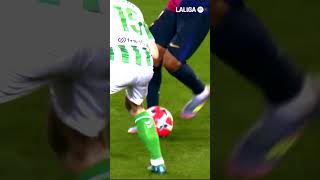 𝐃𝐞𝐟𝐞𝐧𝐬𝐢𝐯𝐞 𝐦𝐚𝐬𝐭𝐞𝐫𝐜𝐥𝐚𝐬𝐬, By Marc Bartra