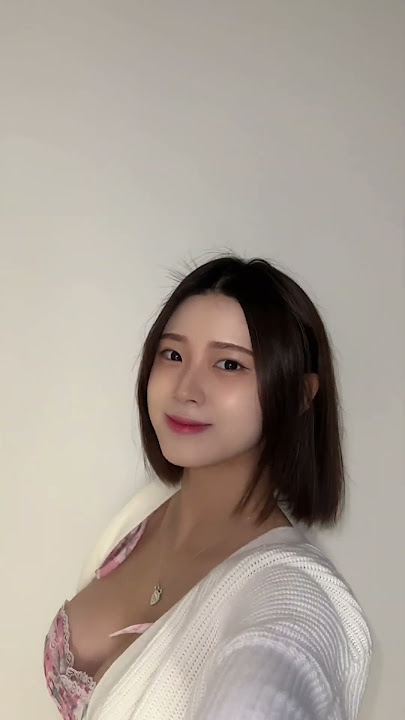 Look at me 💘💘 #eunbi #shortsfeed