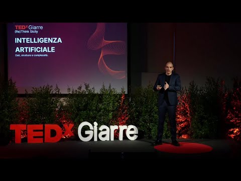 La Luna, il Caos e la mia cassetta degli attrezzi | Walther Litteri | TEDxGiarre Episode cover