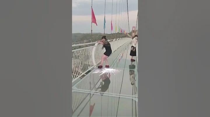 China glass bridge funny video 😁😄 #shorts #viral #mrbeast #girl - DayDayNews