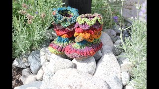 How to crochet Crocodile Dragon Stitch Baby Booties for 9 month old 4.5" long sole