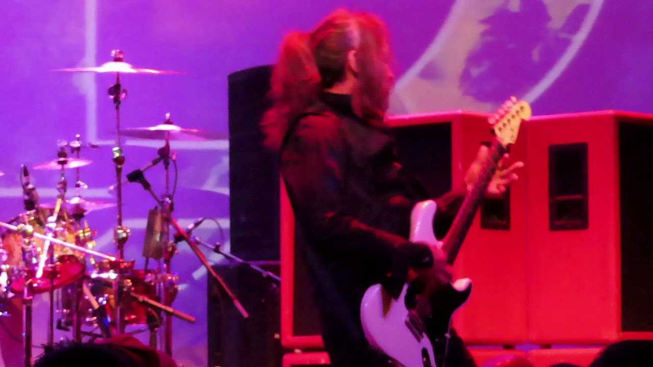 Red Dragon Cartel feat. Jake E Lee - Havana  Sellersville 3-25-19