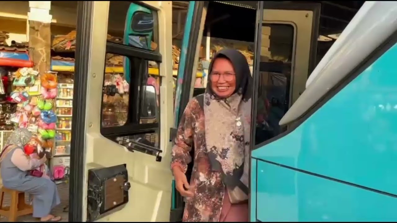 Ziarah wali jatim bersama keluarga besar mbah notosamiran