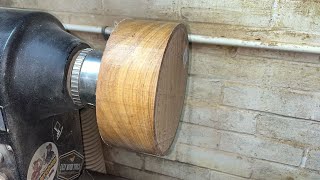 Woodturning a Stunning Acacia Bowl: Woodworking Masterpiece!