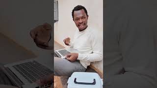 A quoi joue Takam? - Moa Minga feat Takam Ulrich