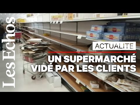 Coronavirus en Italie: les rayons d’un supermarché pris d’assaut Coronavirus en Italie: les rayons d’un supermarché pris d’assaut