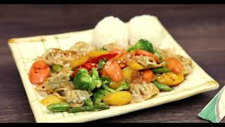 Quick & Easy: Bibigo Chicken & Cilantro Mini Wontons 2-Ways