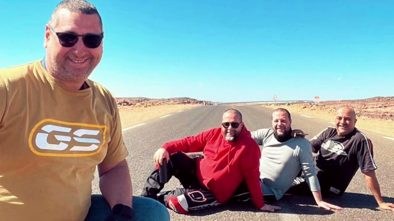 Djanet, Algérie 1ère. partie/3 (la route à moto).     8-20 nov. 22.