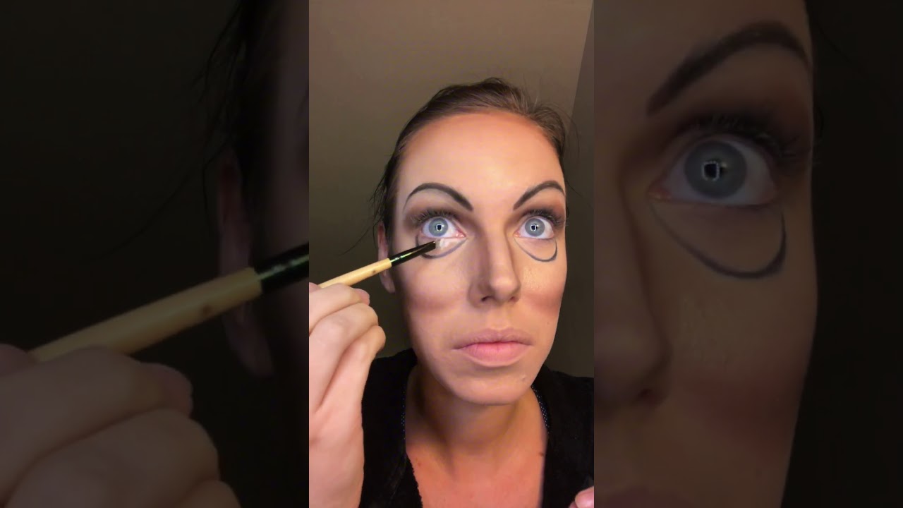 Maquillage Halloween Poupée