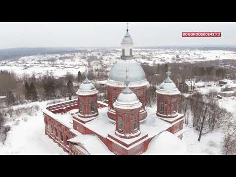 Ухтымскую церковь застеклили