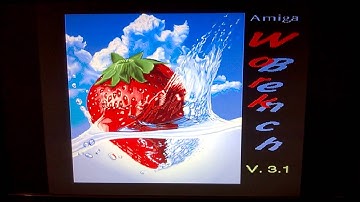 Amiga 1200 booting up