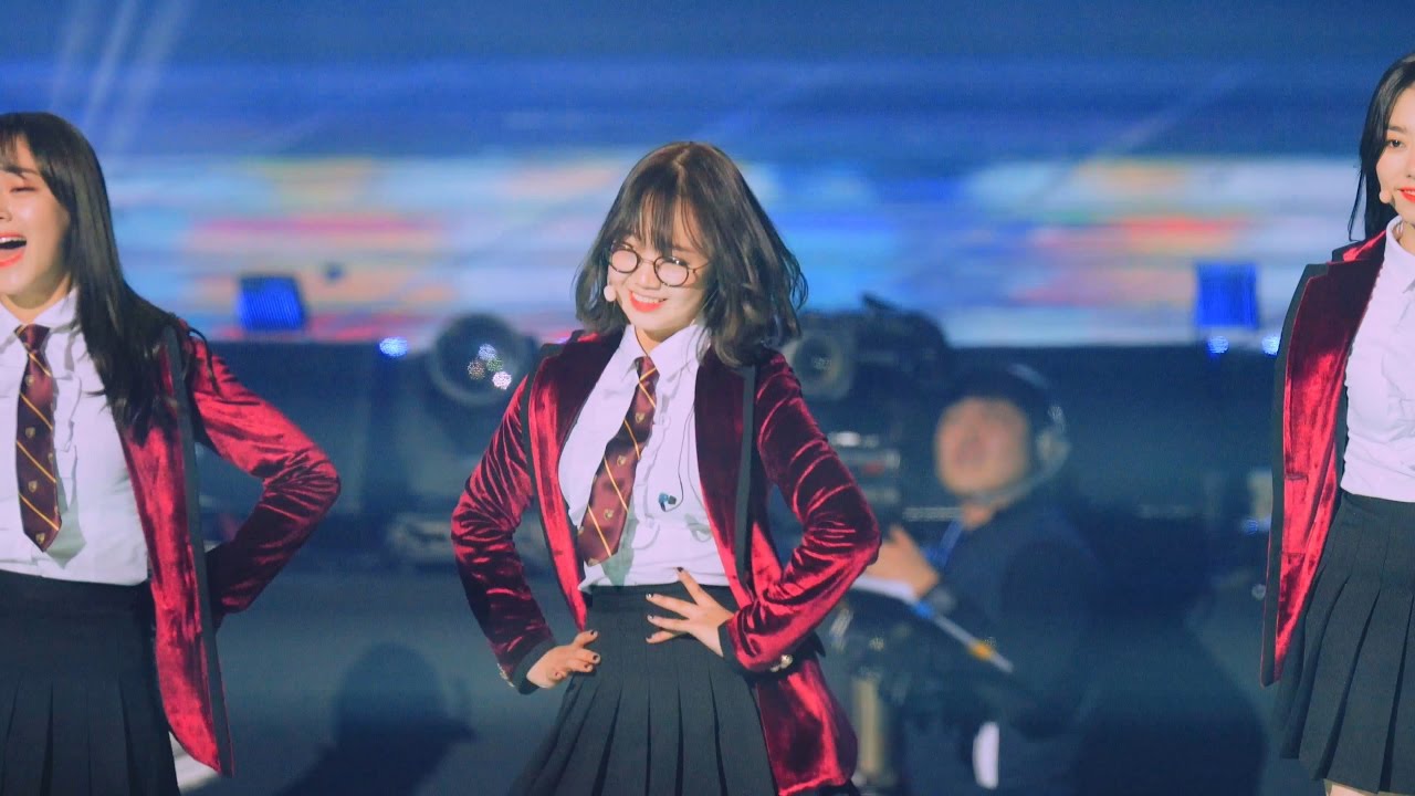 [4k Fancam/직캠]170119 아이오아이(I.O.I) - Dream Girls(드림걸스) @서울가요대상