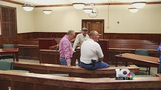 Floyd County sheriff, chief investigator, and civil process officer retire