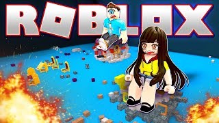 CAN OUR 5 MIN BUILDS MAKE IT TO TREASURES?!?!   Roblox Build a Boat to Treasure with MicroGuardian