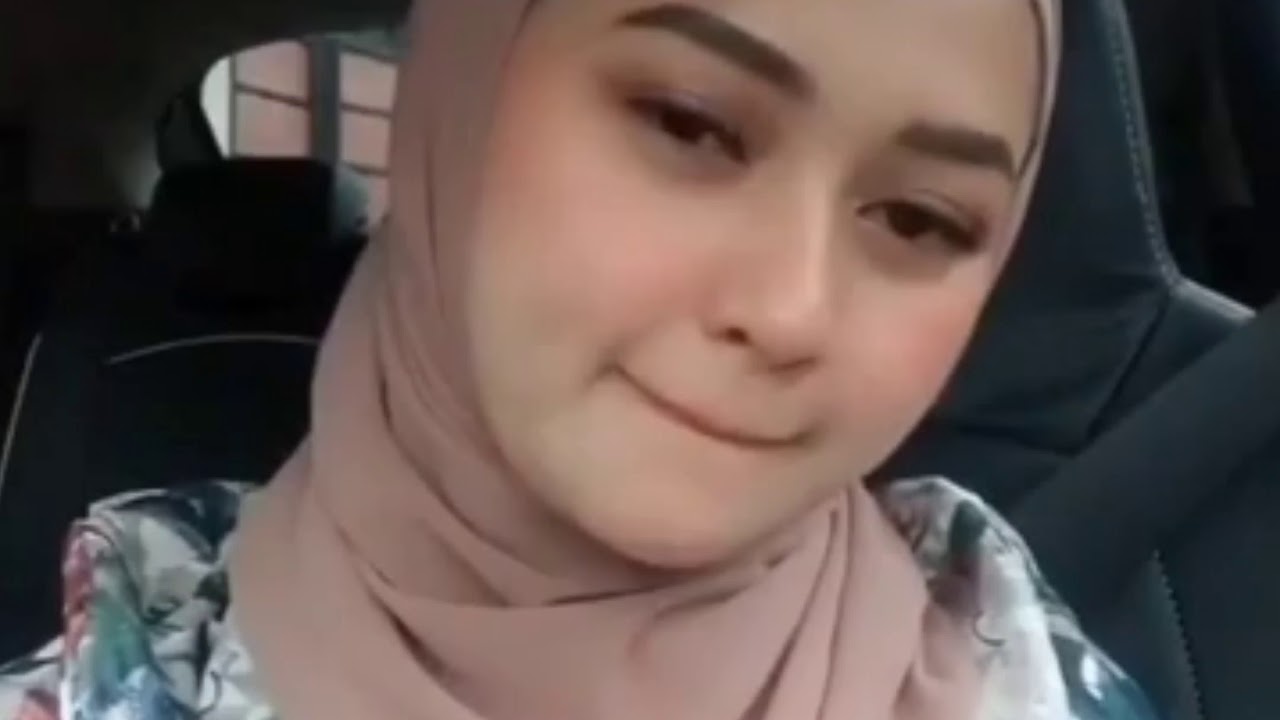 Pantun Cinta Gadis Cantik 