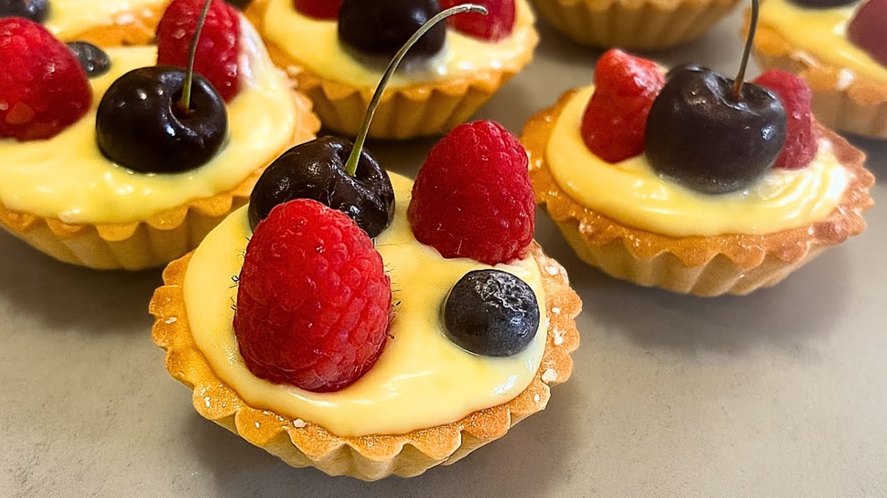 Delicious Fruit Tartlets with Homemade Custard! Easy Summer Dessert