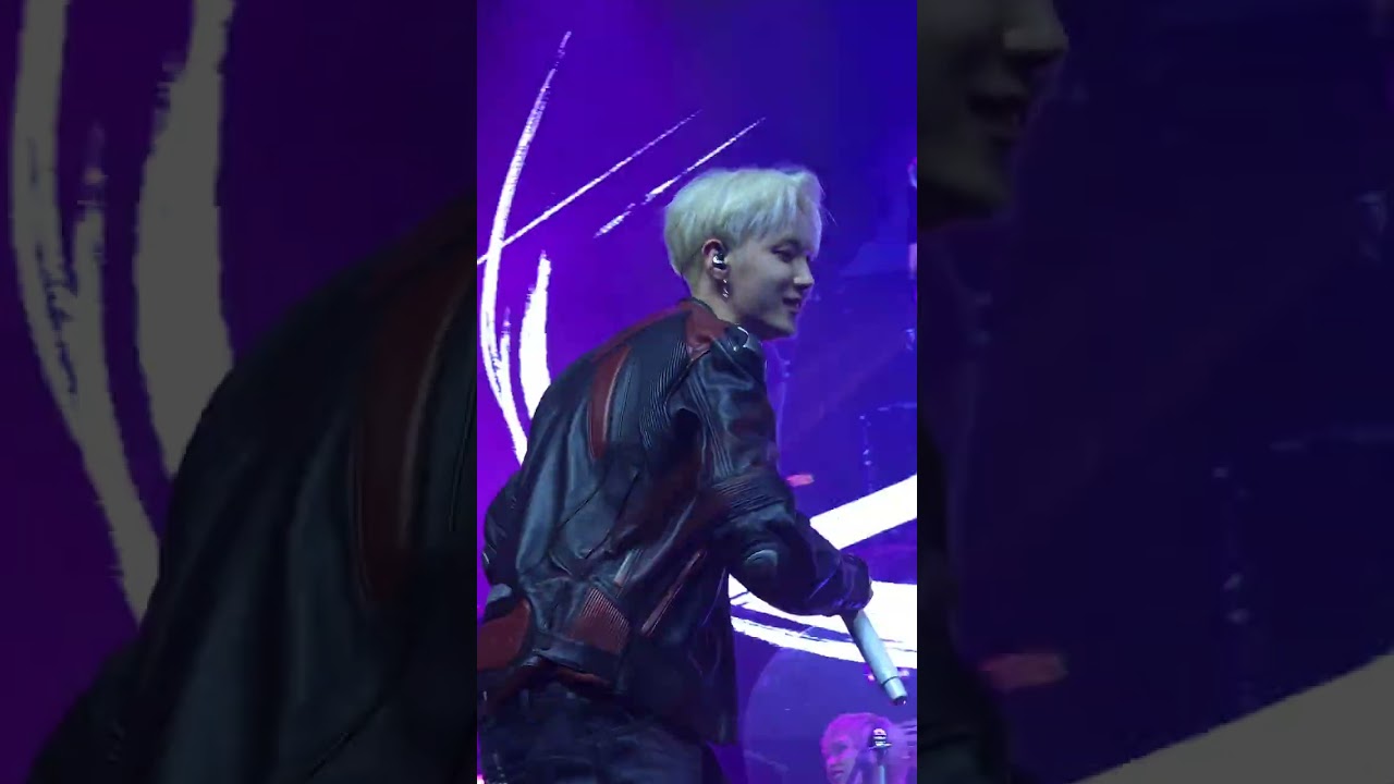 260121 에이엠피 미니1집 쇼케이스 '쇼킹 드라마 + Punch Drunk' 