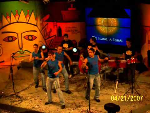 Watch the video for Querida muerte