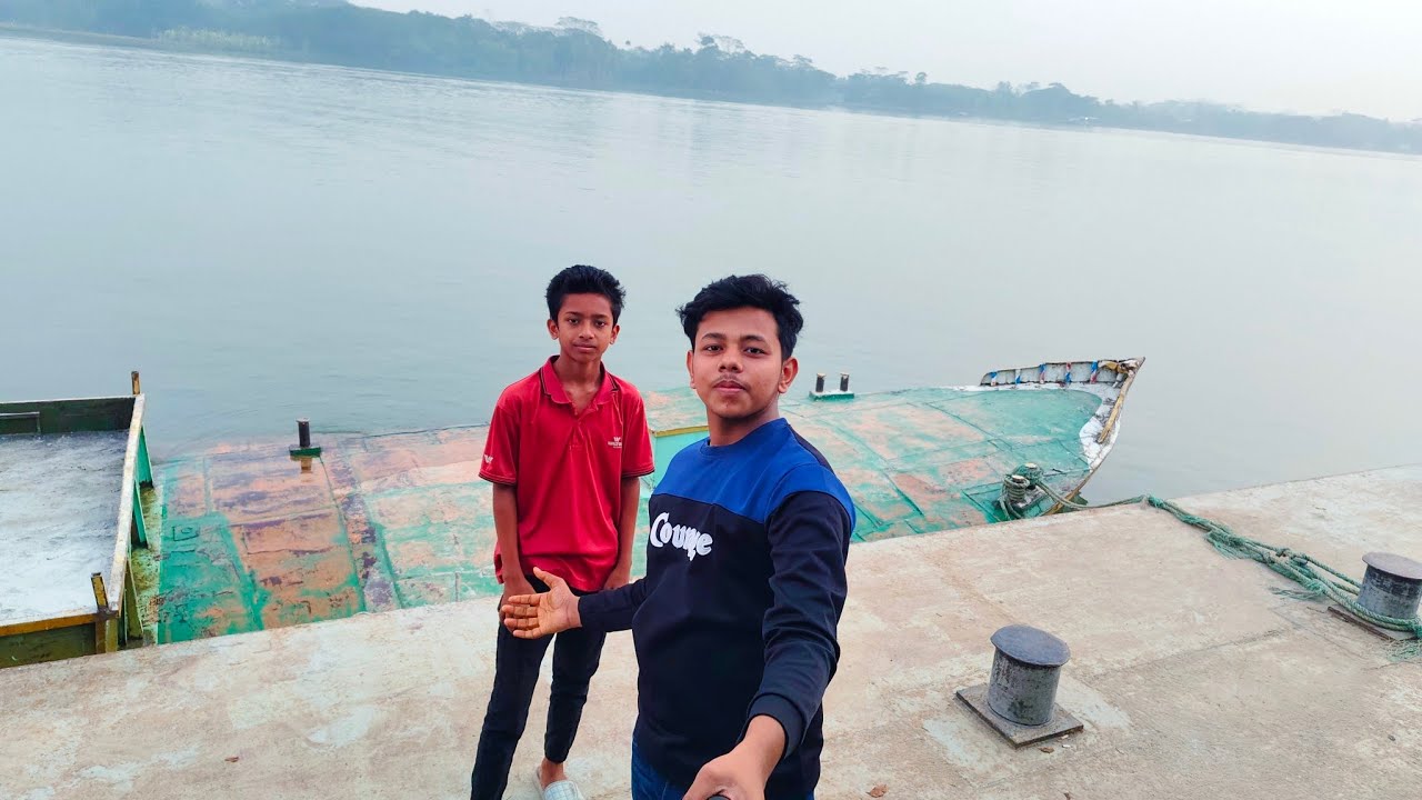 নদীর পাড়ে হঠাৎ একি দেখলাম! 😱 আলিফ তো অবাক!