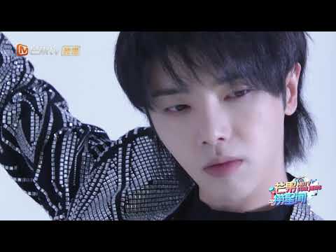 【会员抢先看】《歌手·当打之年》总决赛独家探班：华晨宇备战歌王 《歌手·当打之年》Singer|芒果TV会员频道