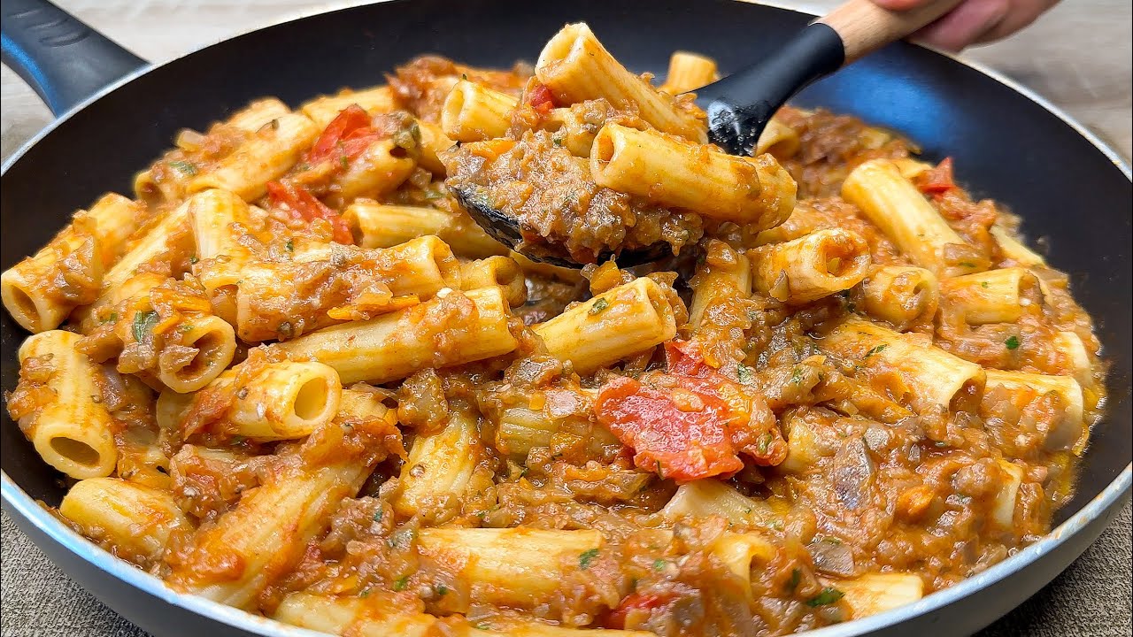 La pasta preferita della mia famiglia! Basta grattugiare 1 melanzana ...