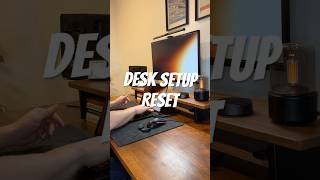 ⁠Desk setup winter cleaning ✅ #desksetup #setup #asmrsounds Credit @techbymidas