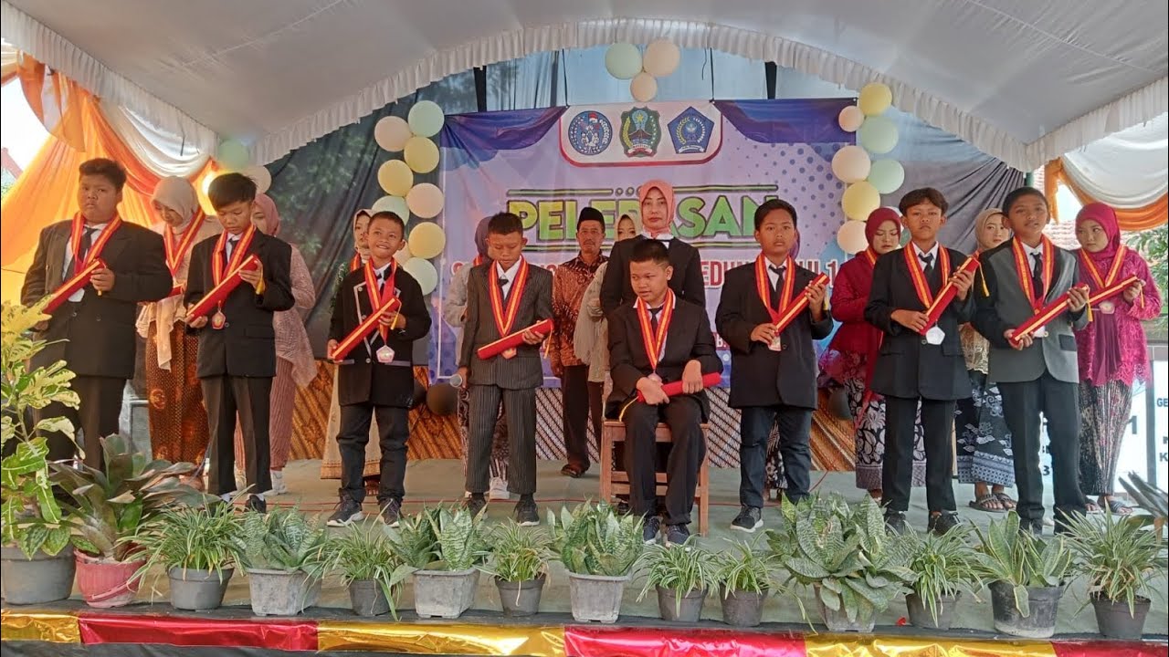 Pelepasan Siswa/Siswi TK & SDN Kedungpanji 1 Tahun 2022/2023
