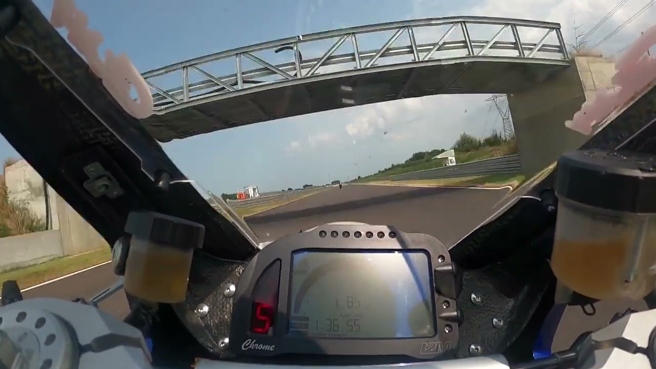 Cremona  Circuit,  un giro nelle qualifiche del Dunlop Cup con la Paniganina V2 955.