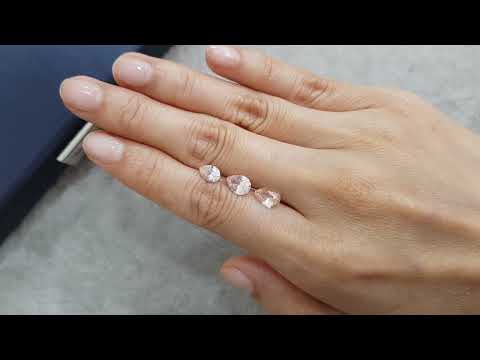 Set of unheated pastel yellow sapphires in pear cut 3.01 carats Video  № 1