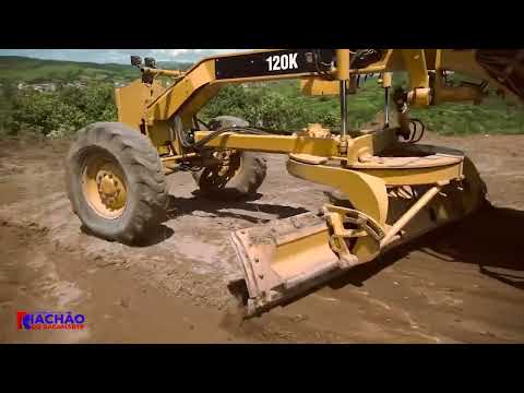 Prefeito Ari acompanha preparação do terreno para construção da Creche Municipal