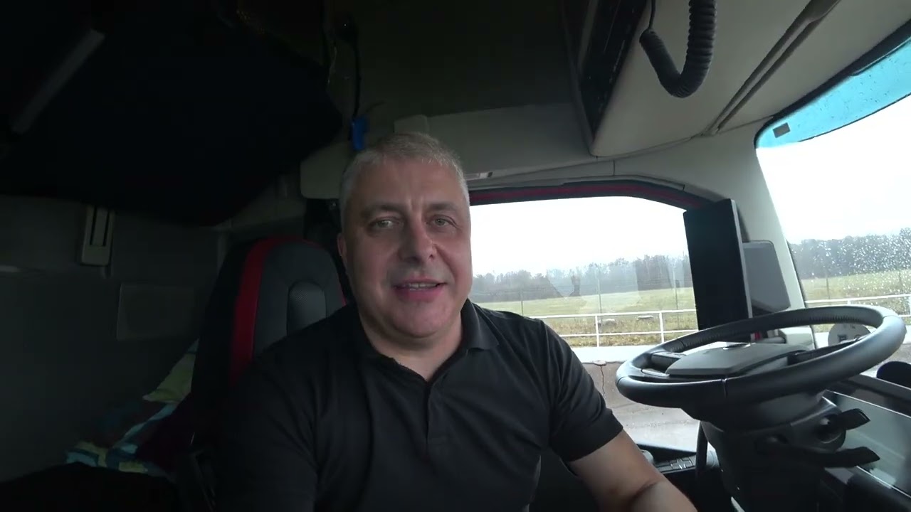 183 - ZDOBYWAM NOWY KRAJ .KIERUNEK SZWECJA.POZDROWIENIA OD JANKA BOLONOSA.