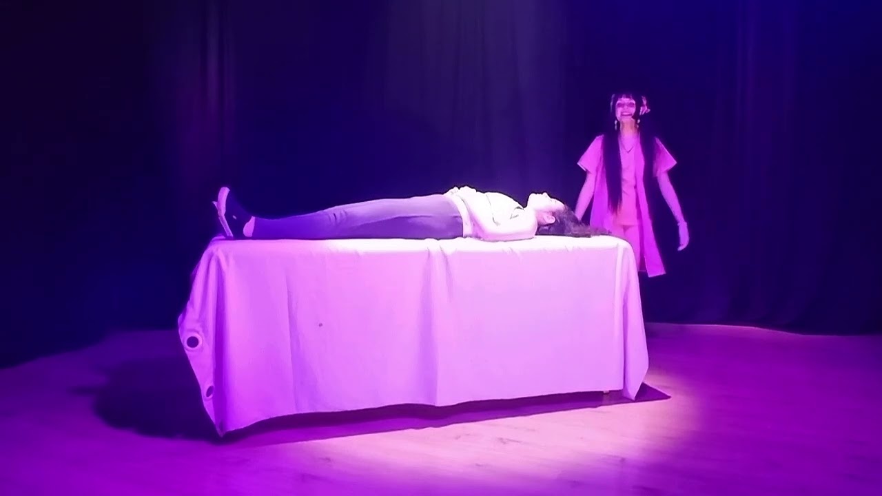 MONÓLOGO - A Autópsia das Astromélias (por Mel Lemes/YAMIMEMI) RC2 Teatro Escola