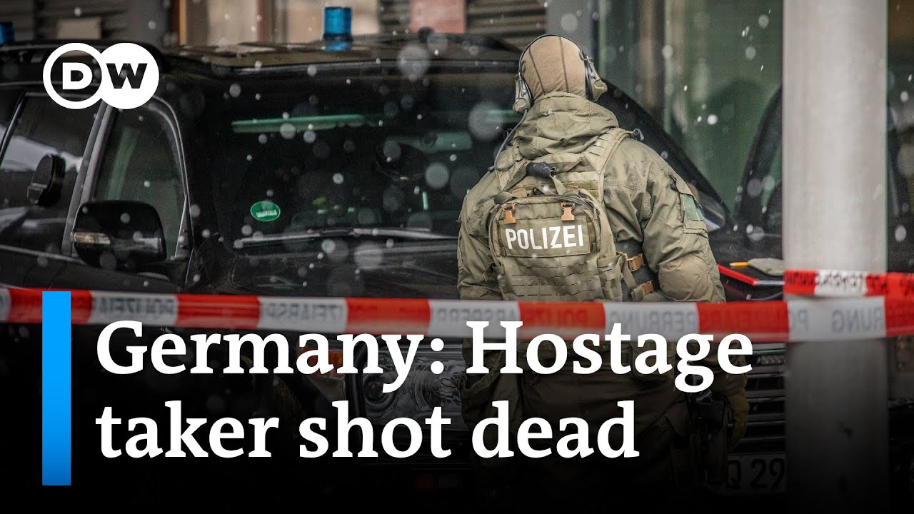 Police stormed shopping center where the man held two hostages | DW News