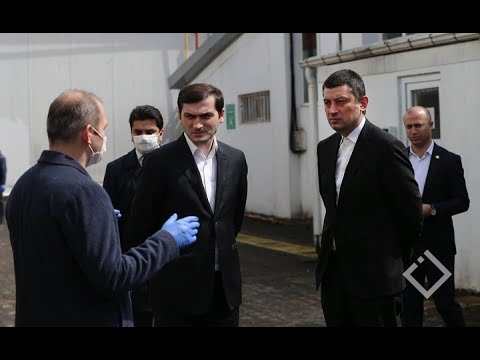 პრემიერ-მინისტრი „აჭარა ტექსტილის“ საწარმოში პირბადეების დამზადების პროცესს გაეცნო