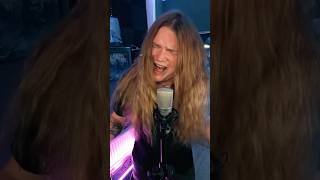 We can let the high pitch voice be the melody sometimes!! #highpitch #metalscream #singer