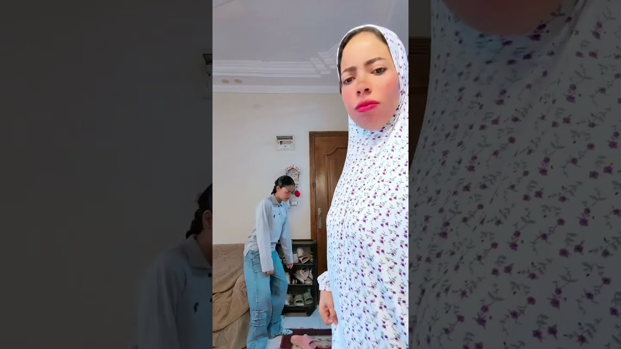 سموكه بنجهز للمدرسه😍🤍