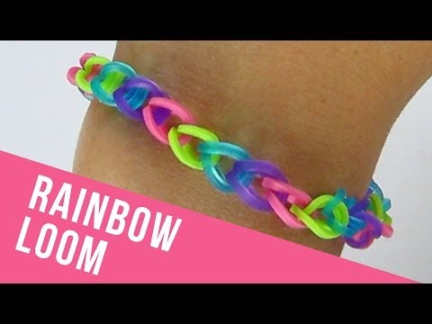 Blue and red rainbow loom single chain bracelet