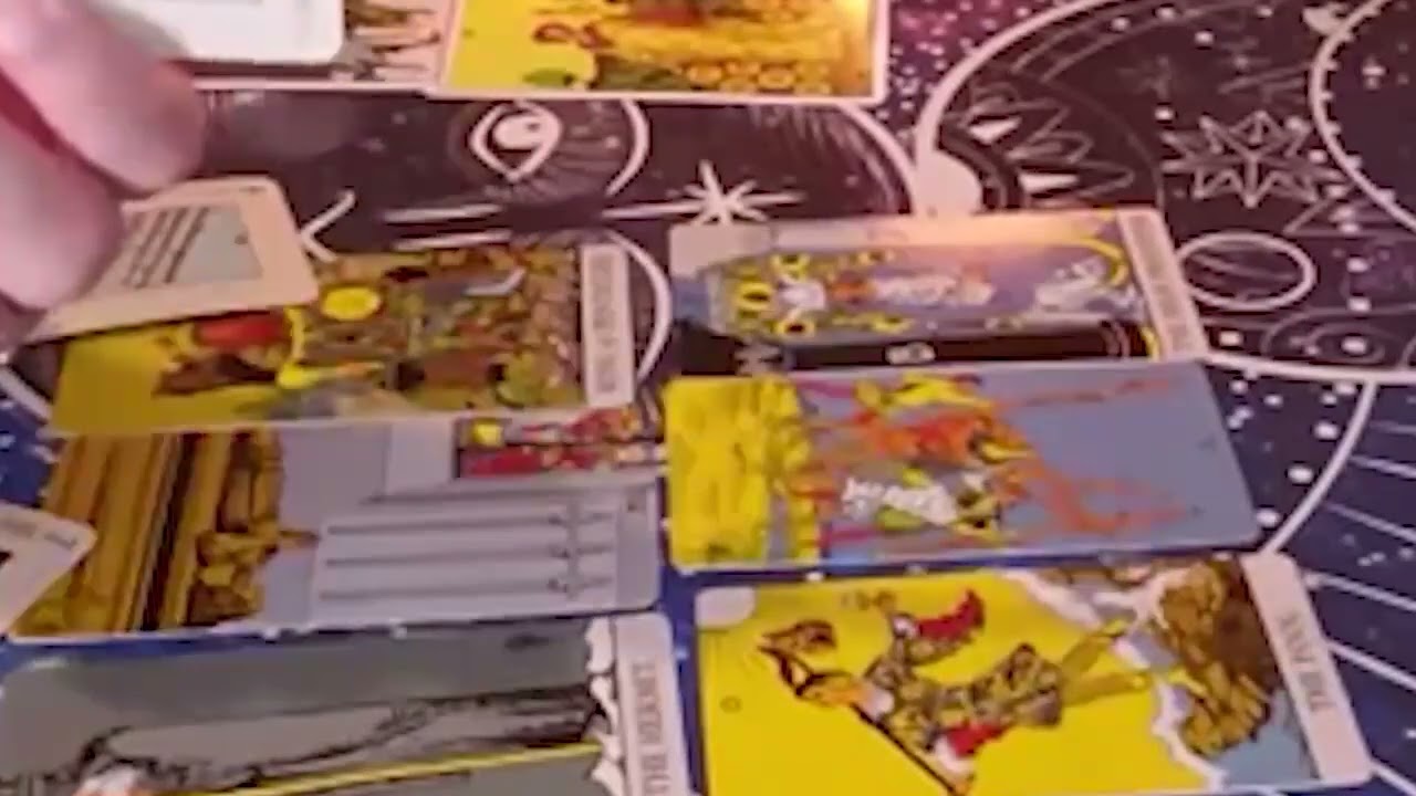 РАК. ТЕПЕРЬ ЭТОТ ЧЕЛОВЕК ЗАЩИЩАЕТ ВАС, ГОВОРЯ ВСЕМ ОТСТУПИТЬ ОТ ВАС. СИЛЬНОЕ СОЖЕНИЕ.