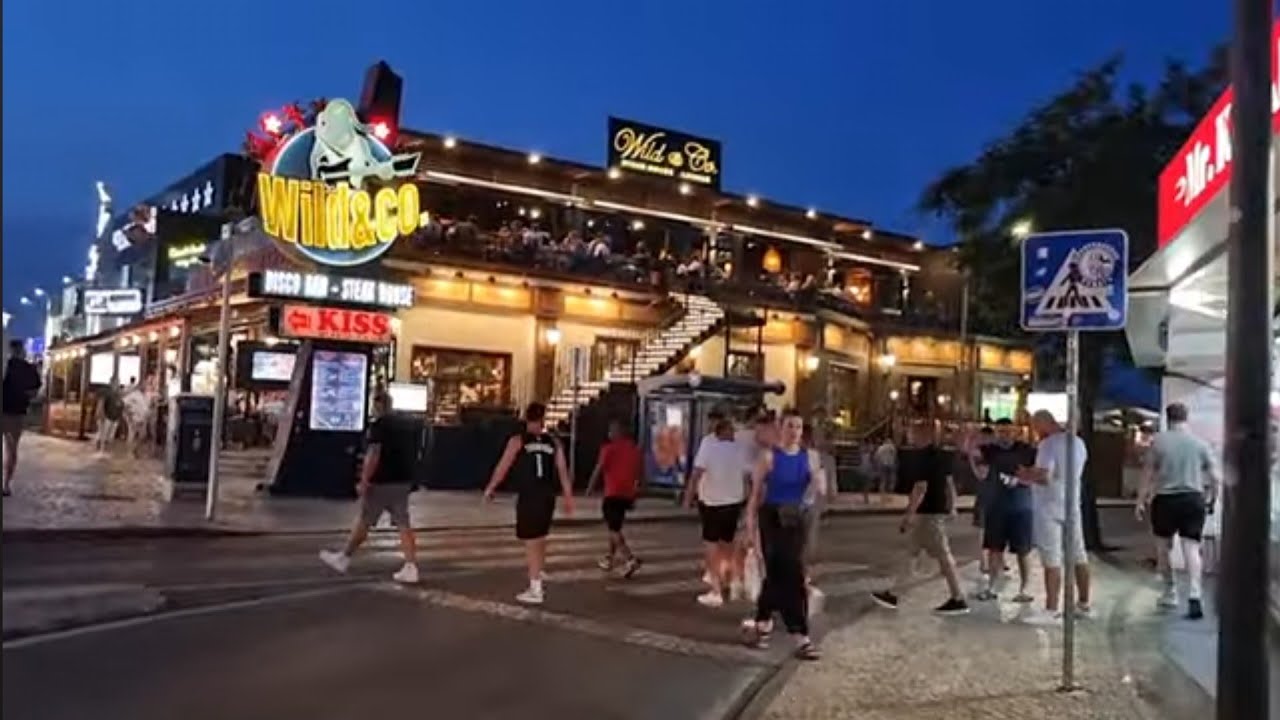 ALBUFEIRA Portugal - I Did Not Expect This.......