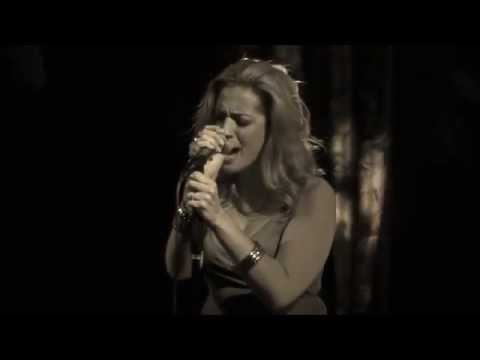 Νατάσσα Μποφίλιου -