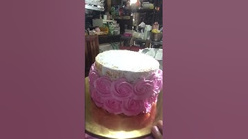 Rosette cake design ideas and tutorial #cakedesign #caketutorial #cakedesigns #floralcake #cake