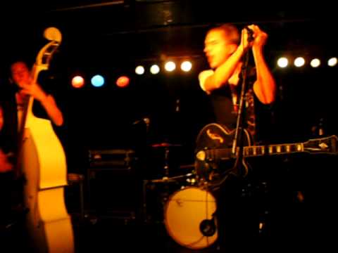 The Sewer Rats (feat. Sarah from Creepshow) - Woul...