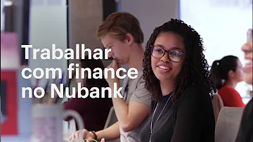 Quem trabalha no setor financeiro é chamado de quê?