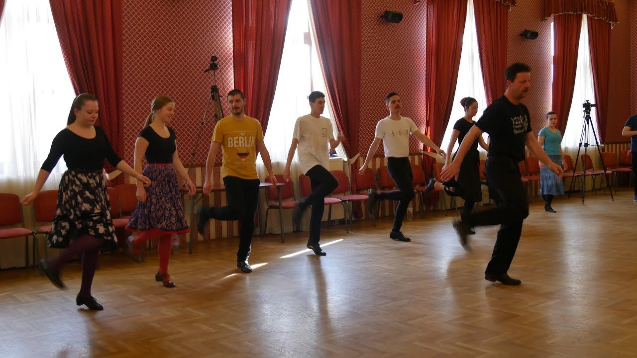 Bonchidai tánctanítás a Mórahalom Néptánc Egyesület szervezésében